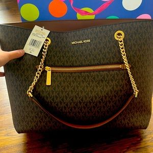 Michael kors purse